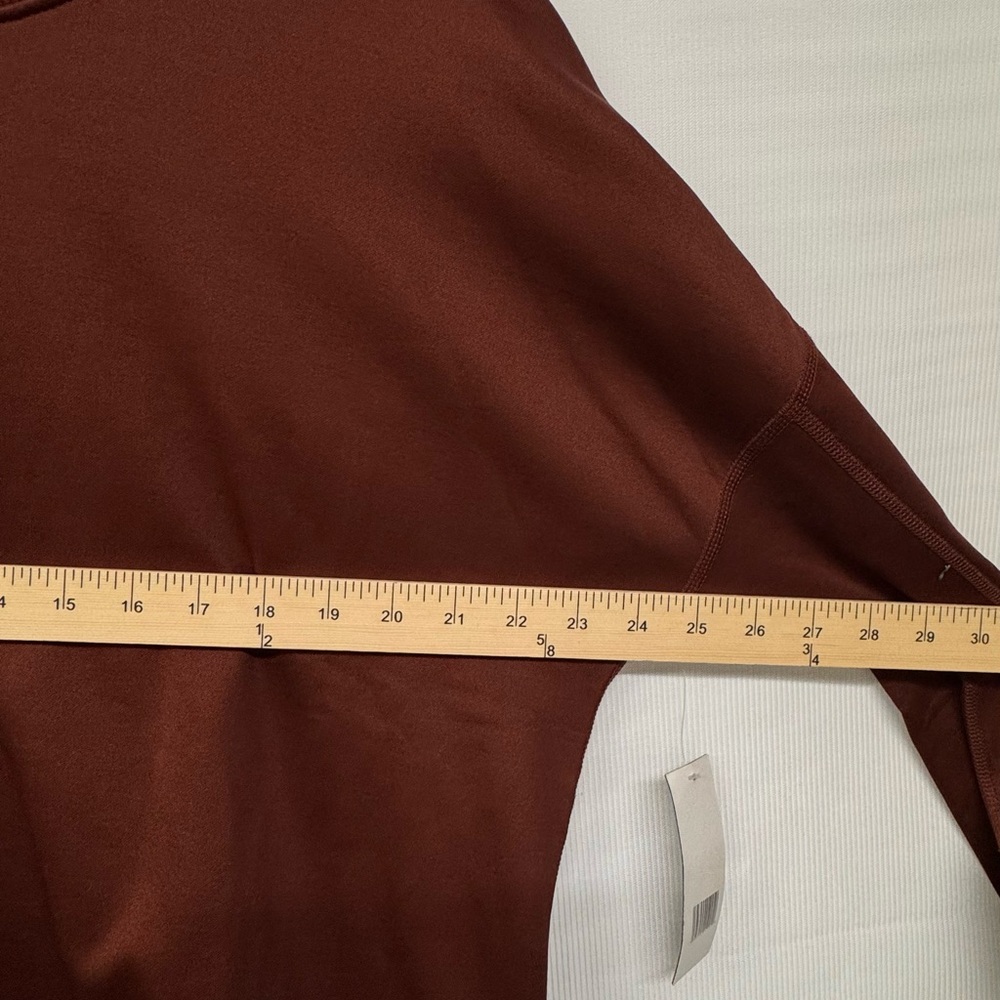 Women’s Brown Athleisure Pullover Size‎ XL Asymmetrical Hem NWT Tahari Sport - Picture 7 of 7
